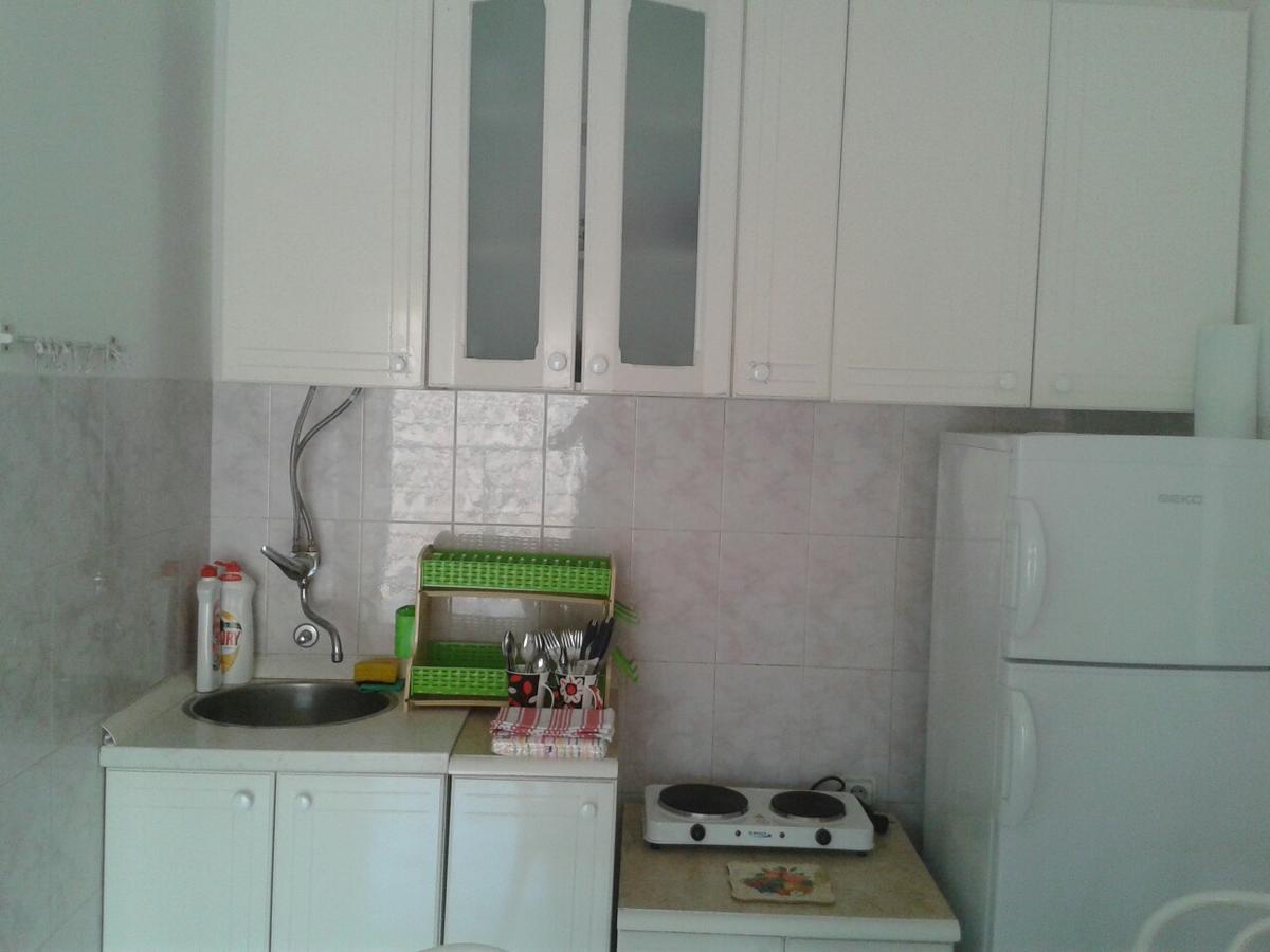 One Bedroom Apartment 500M From The Beach 부드바 외부 사진